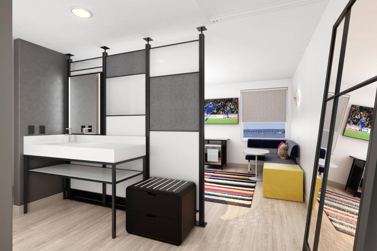Aloft Omaha West Hotel Bagian luar foto